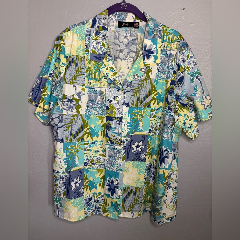 Vintage Tapestry women’s button up blouse. SZ XL. Patchwork print. Grannycore.